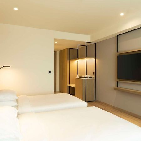 Hyatt Place Bharuch Ngoại thất bức ảnh